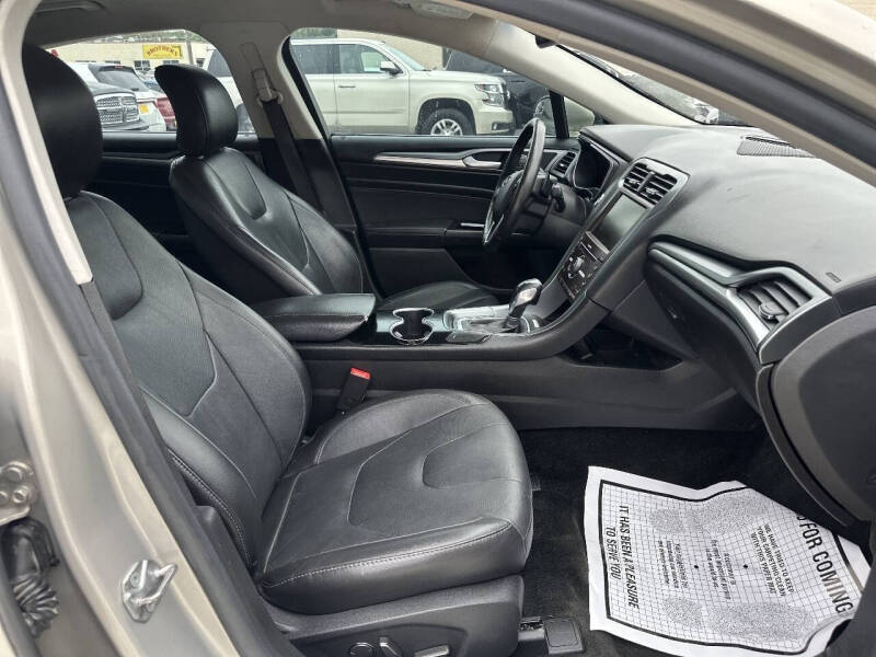 2016 Ford Fusion Titanium