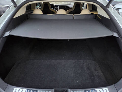 2013 Tesla Model S Performance