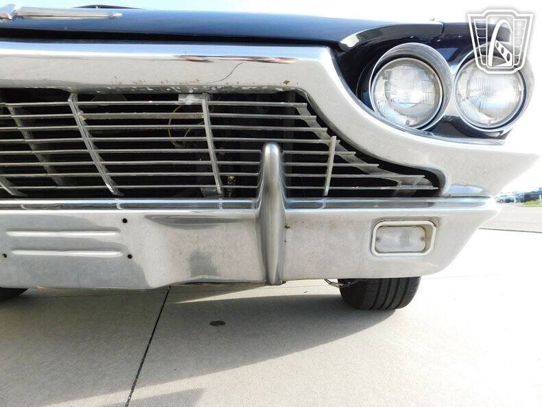 1965 Ford Thunderbird