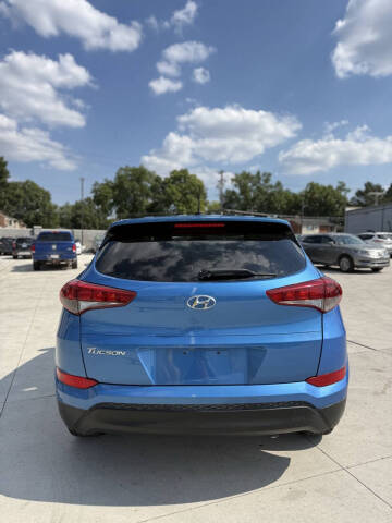 2017 Hyundai Tucson SE