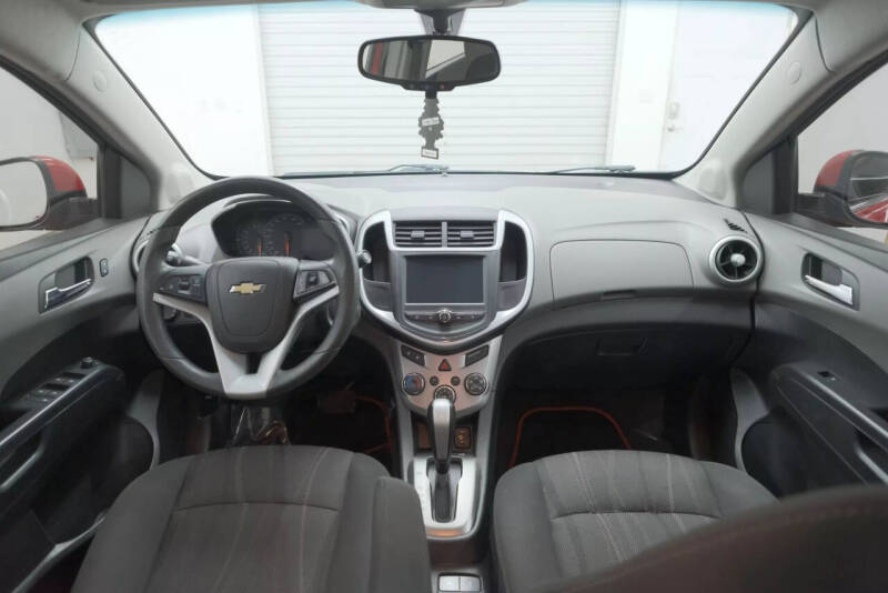 2017 Chevrolet Sonic LT Auto