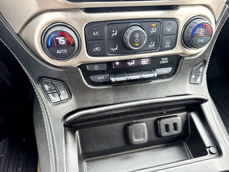 2017 GMC Yukon Denali