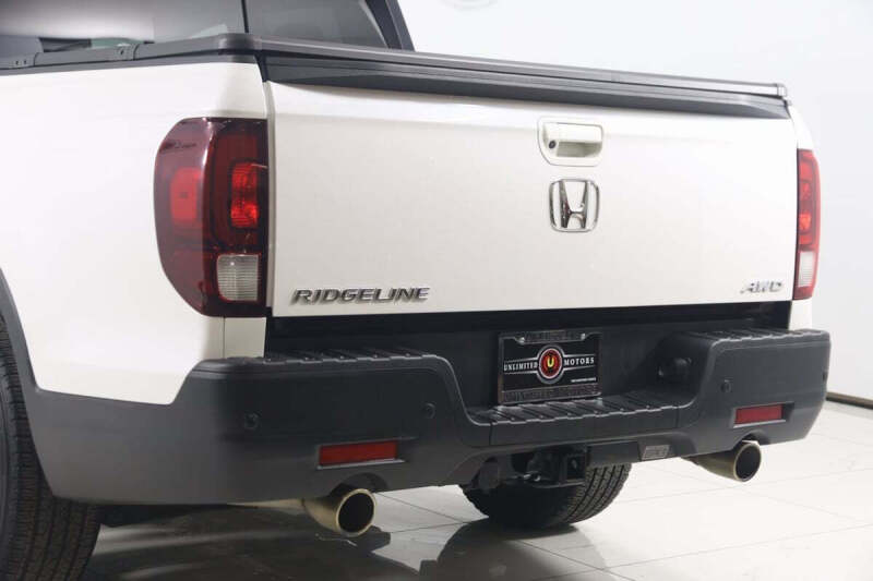 2022 Honda Ridgeline Black Edition