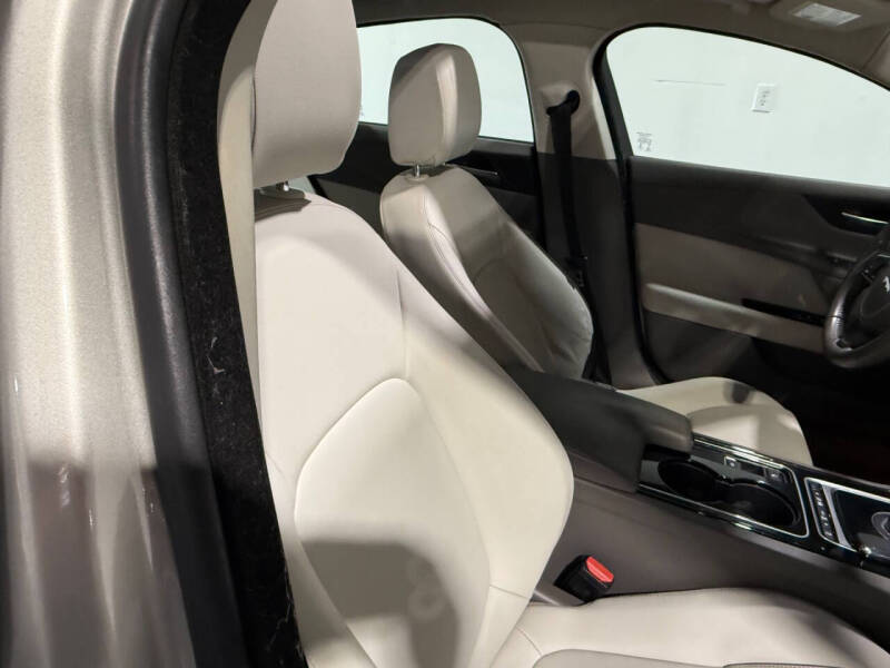 2017 Jaguar XE 20d Premium