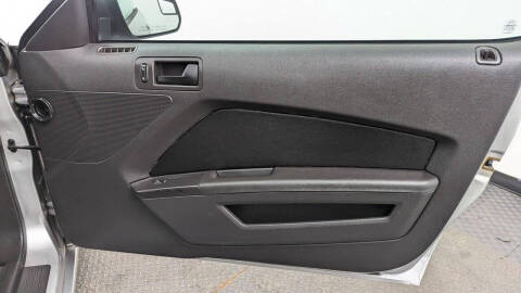 2014 Ford Mustang V6