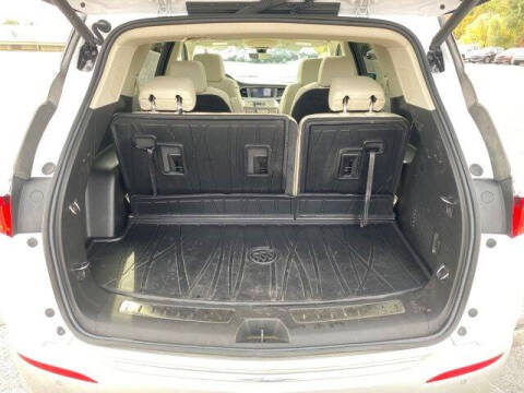 2023 Buick Enclave Premium