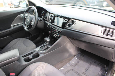 2018 Kia Niro FE