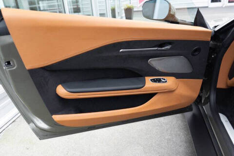 2025 Aston Martin Vantage
