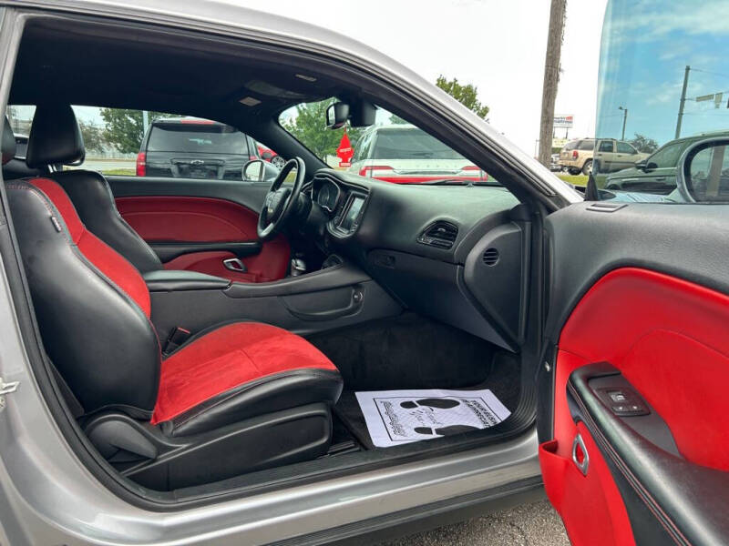 2015 Dodge Challenger R/T Plus