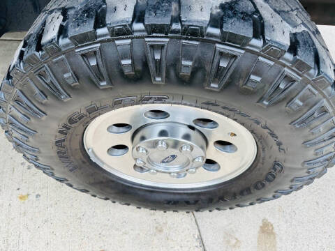 2004 Ford Excursion Limited