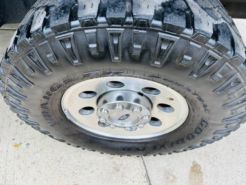 2004 Ford Excursion Limited