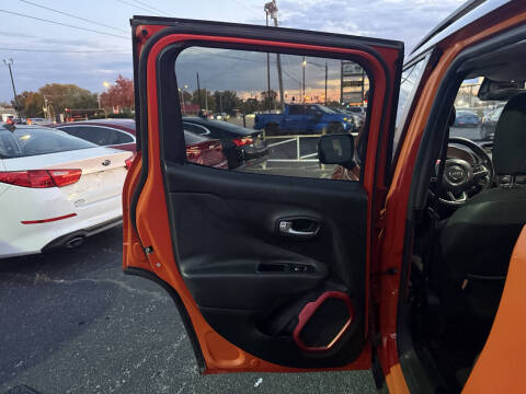 2015 Jeep Renegade Trailhawk