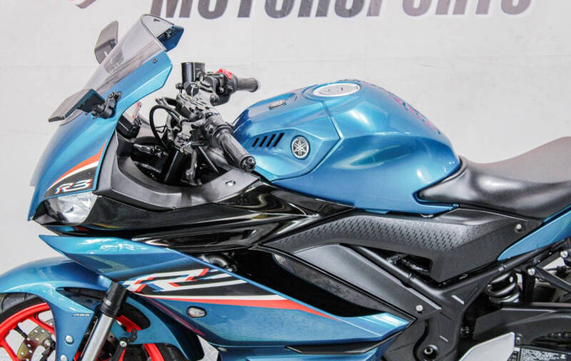 2021 Yamaha YZF-R3 ABS