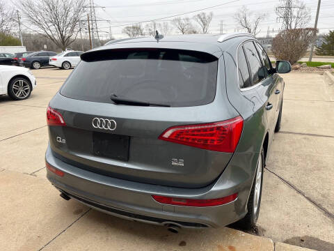 2012 Audi Q5 3.2 quattro Premium Plus