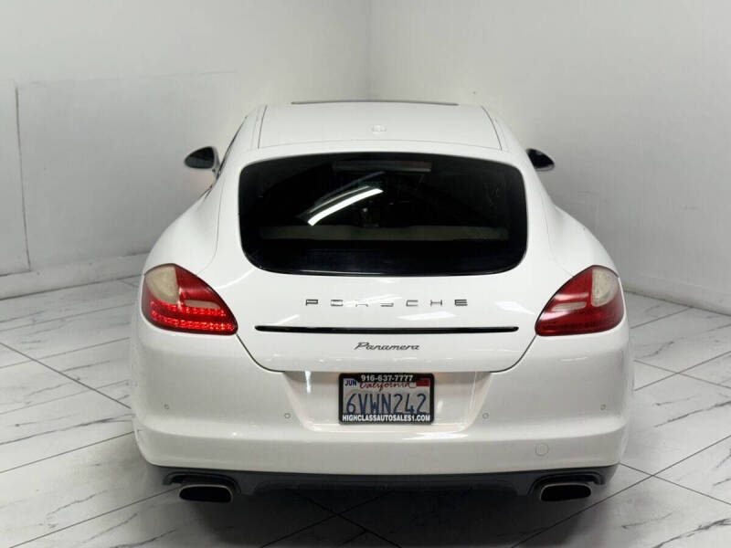 2012 Porsche Panamera