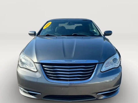 2011 Chrysler 200 Touring