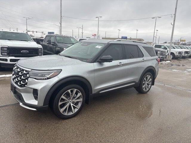 2025 Ford Explorer Platinum