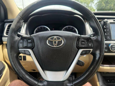 2017 Toyota Highlander