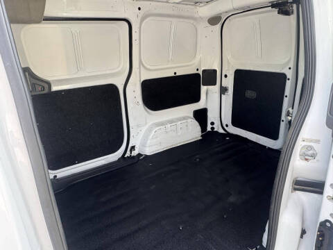 2015 Nissan NV200 SV