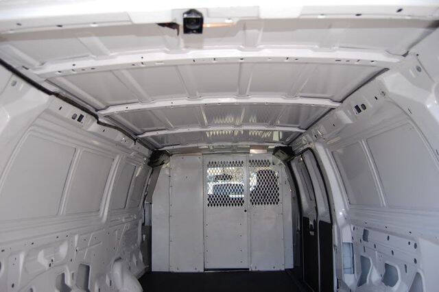 2013 Ford E-Series E-350 SD