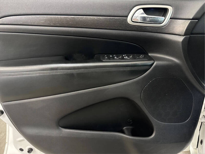 2017 Jeep Grand Cherokee Altitude
