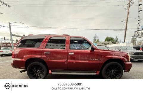 2003 Cadillac Escalade