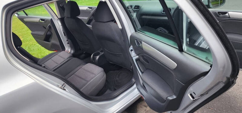 2010 Volkswagen Golf 2.5L PZEV