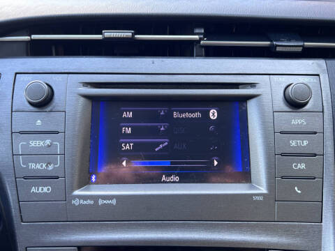 2013 Toyota Prius Three