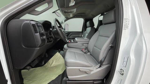 2025 Chevrolet Silverado 6500HD