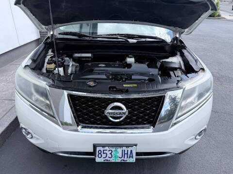 2015 Nissan Pathfinder Platinum