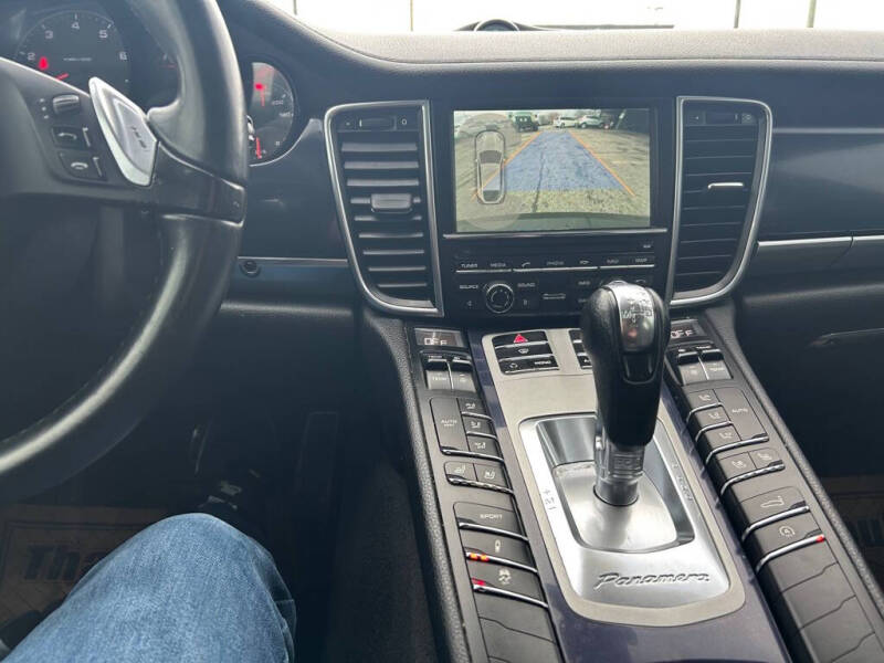 2013 Porsche Panamera