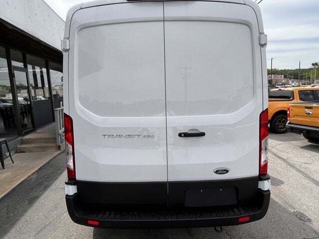 2025 Ford Transit 250