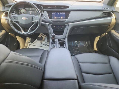 2023 Cadillac XT6 Luxury