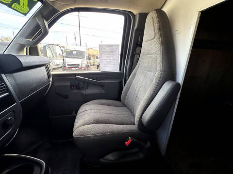 2021 Chevrolet Express 3500