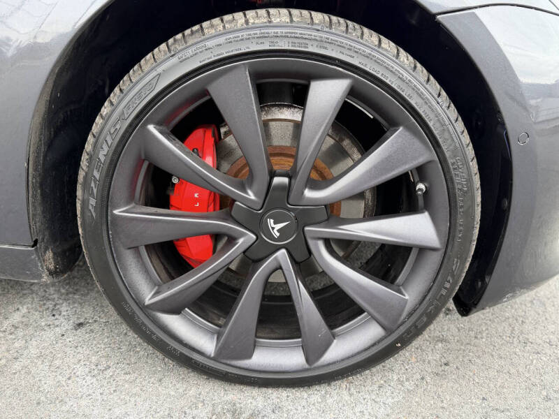 2019 Tesla Model 3 Performance