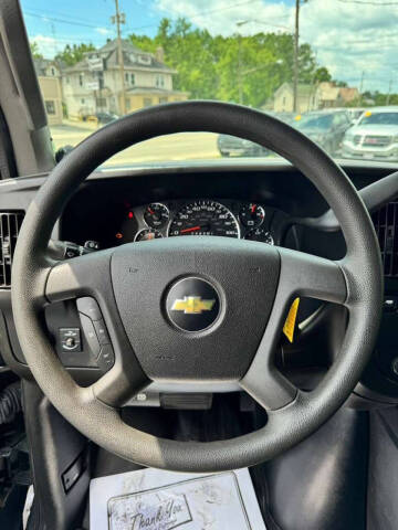 2017 Chevrolet Express LS 3500