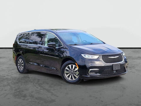 2024 Chrysler Pacifica Plug-In Hybrid