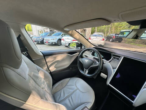 2013 Tesla Model S Performance