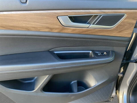 2024 Volkswagen Atlas SE