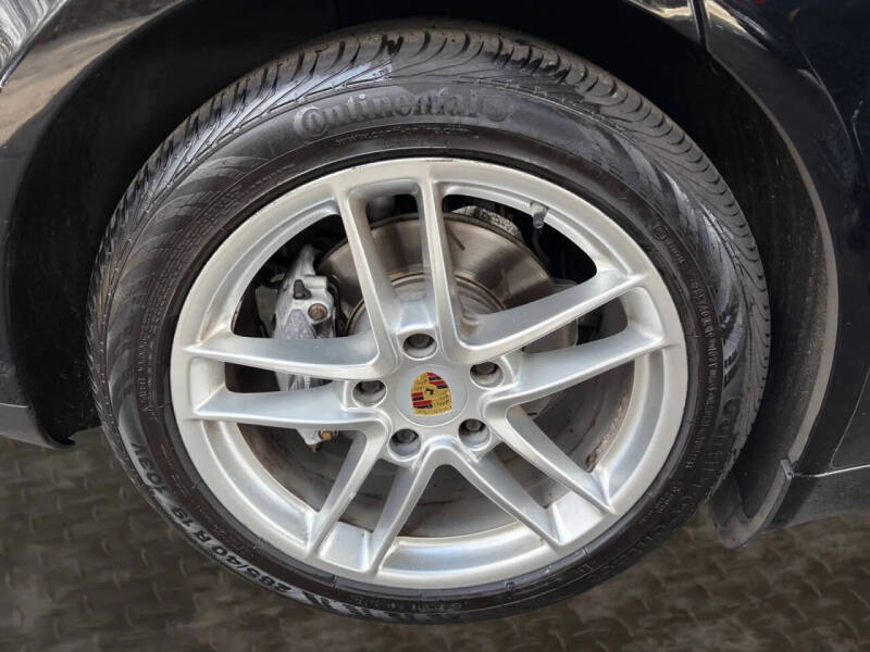 2016 Porsche Panamera