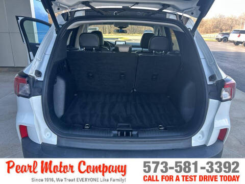 2021 Ford Escape SEL