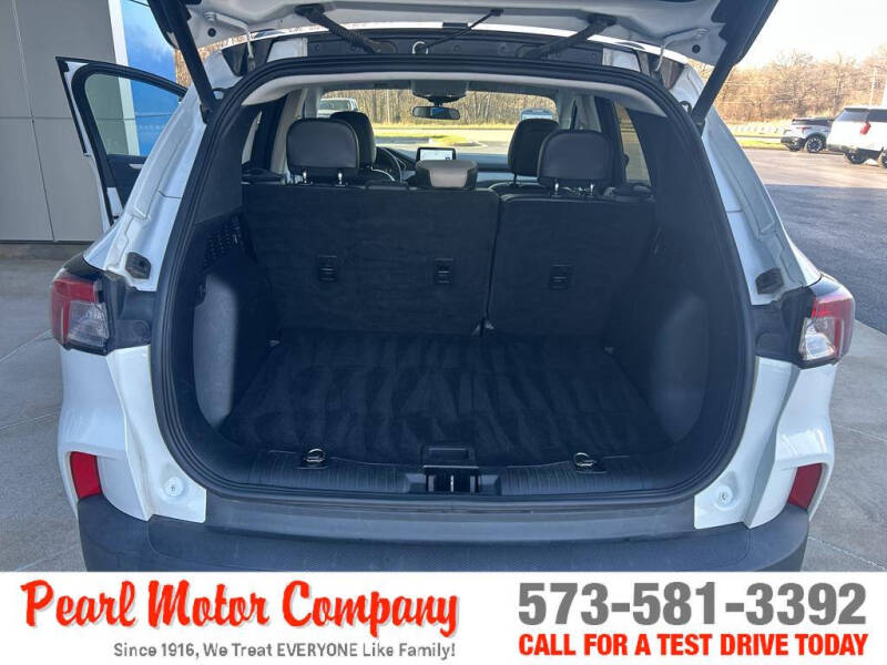 2021 Ford Escape SEL