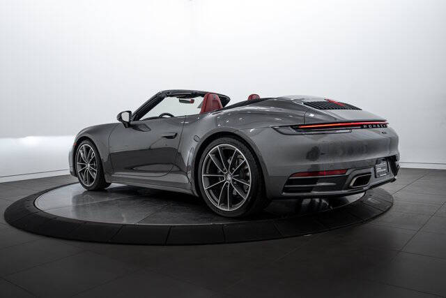 2024 Porsche 911 Carrera