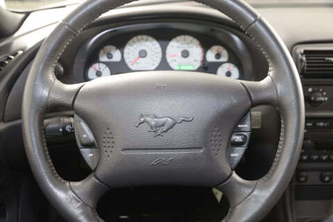 2002 Ford Mustang GT Deluxe