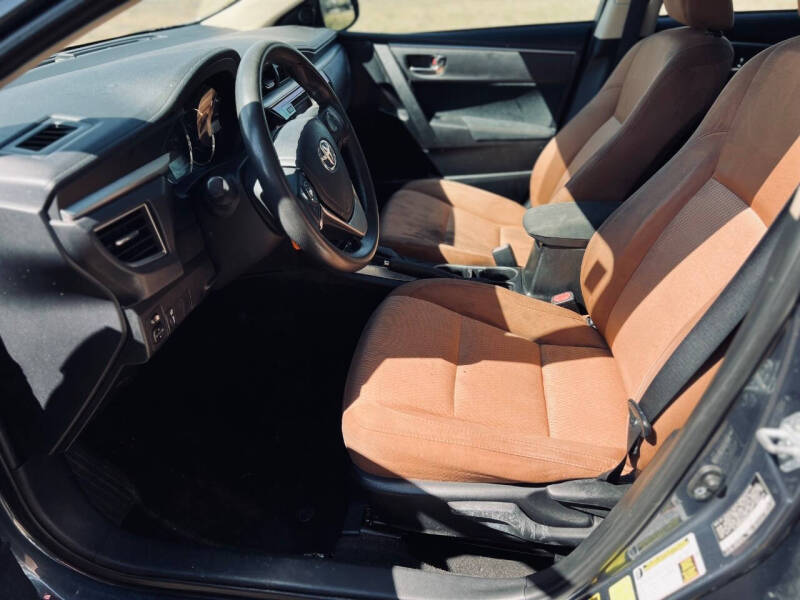 2016 Toyota Corolla LE