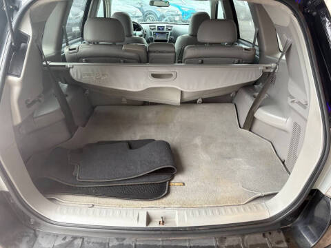 2013 Toyota Highlander SE