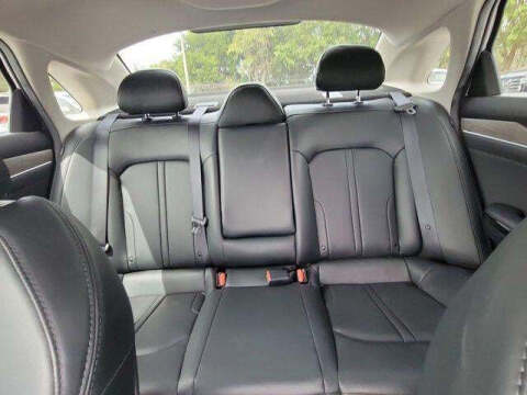 2023 Kia K5 EX
