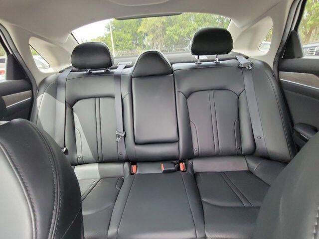2023 Kia K5 EX