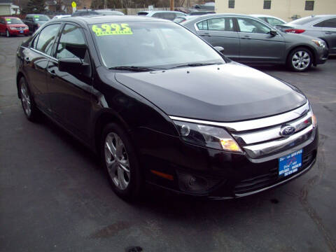 2012 Ford Fusion for sale at DISCOVER AUTO SALES in Racine WI