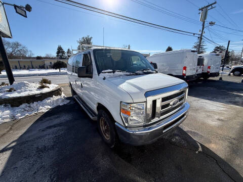 2014 Ford E-Series E-250